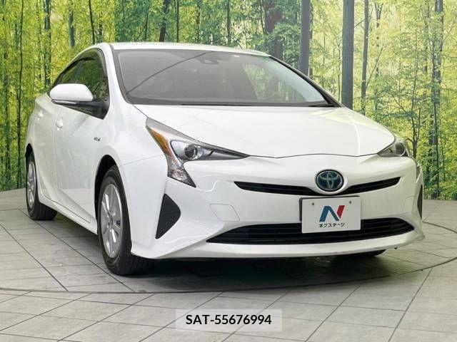 Toyota PRIUS 2017-07 343848-16