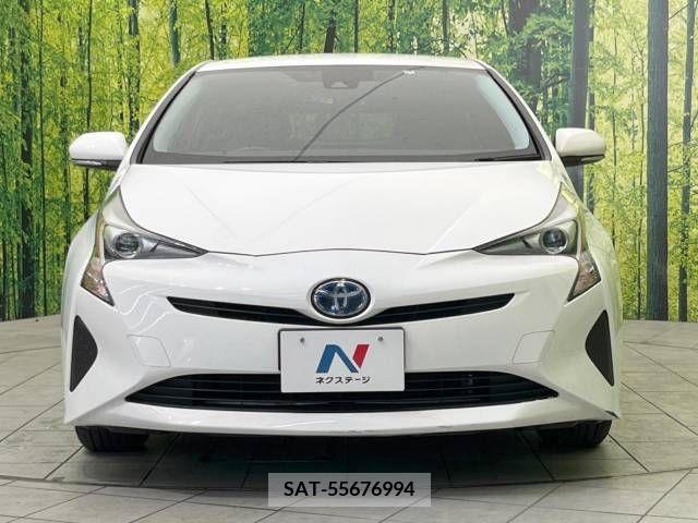 Toyota PRIUS 2017-07 343848-14