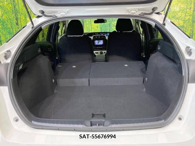 Toyota PRIUS 2017-07 343848-10