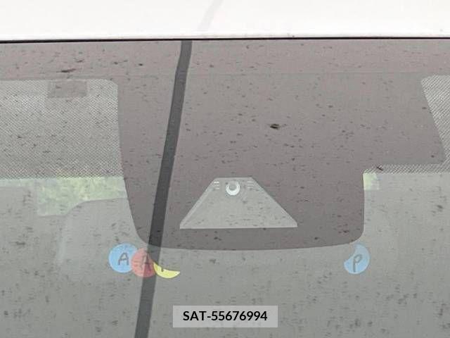 Toyota PRIUS 2017-07 343848-2