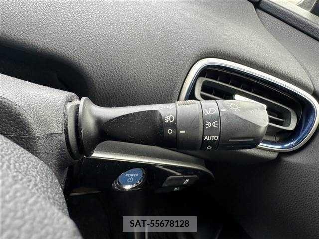 Toyota PRIUS 2016-01 281969-4