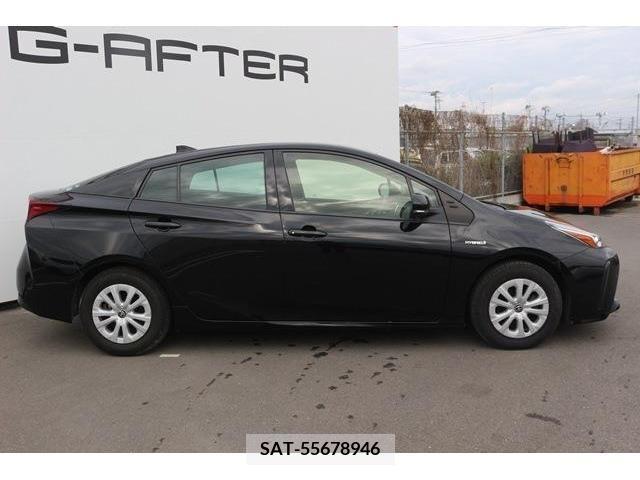 Toyota PRIUS 2019-08 233761-6