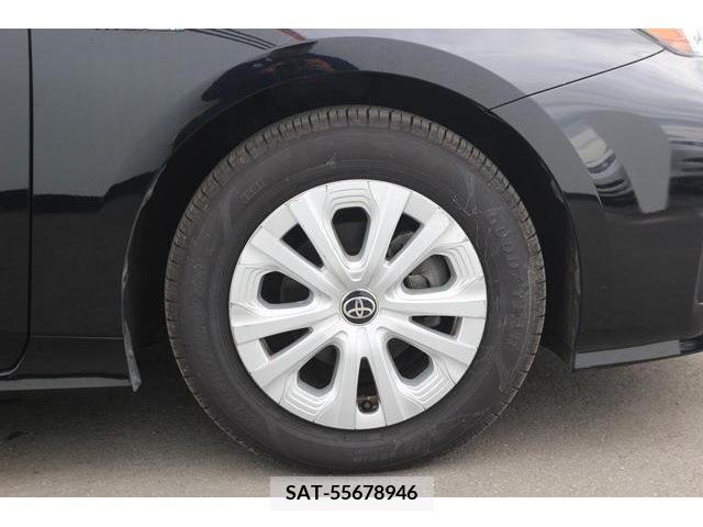 Toyota PRIUS 2019-08 233761-11