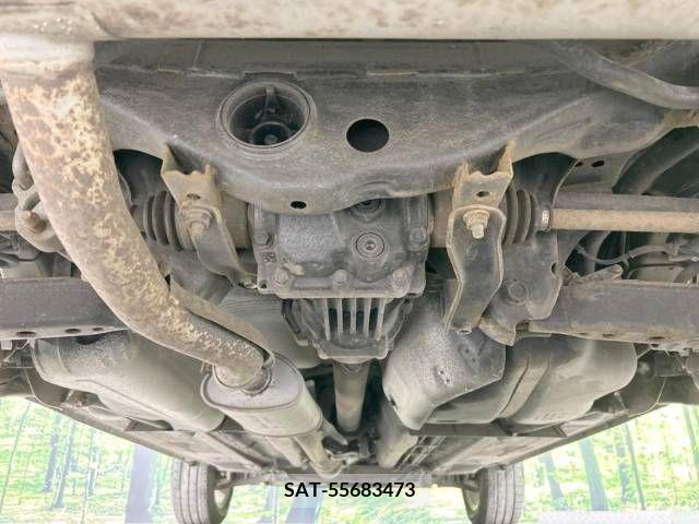 Nissan DUALIS 2013-03 381227-19