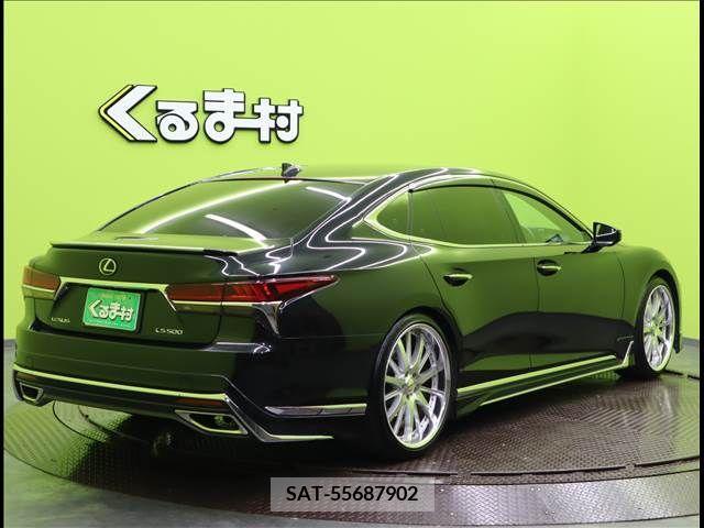 Lexus LS 2018-01 391874-1