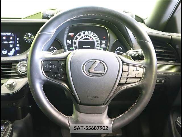 Lexus LS 2018-01 391874-8