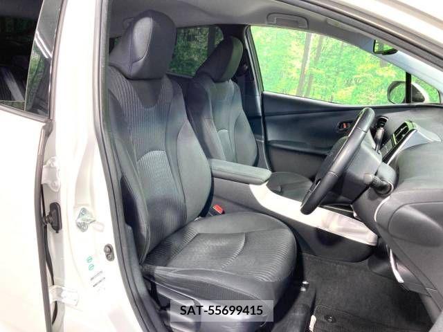 Toyota PRIUS 2016-08 217218-8