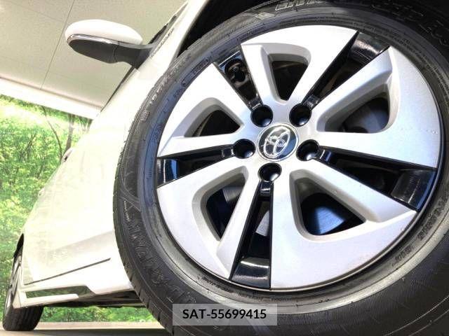 Toyota PRIUS 2016-08 217218-12