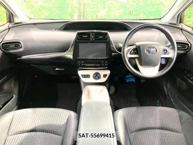 Toyota PRIUS 2016-08 217218-1