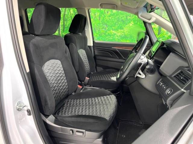 Mitsubishi DELICA D5 2022-12 17067-8