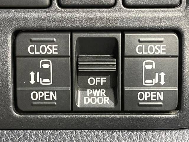 Toyota VOXY 2019-01 189830-3
