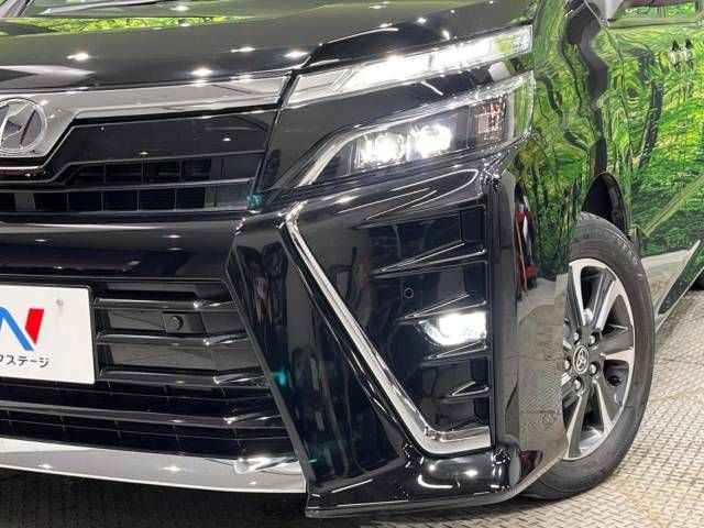Toyota VOXY 2019-01 189830-13