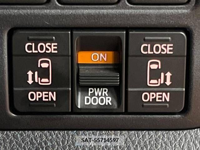 Toyota VOXY 2021-06 288998-6