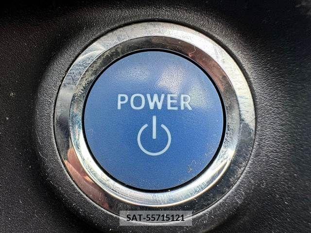 Toyota AQUA 2013-05 314123-5