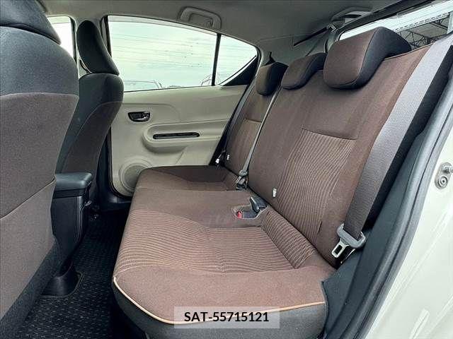 Toyota AQUA 2013-05 314123-17