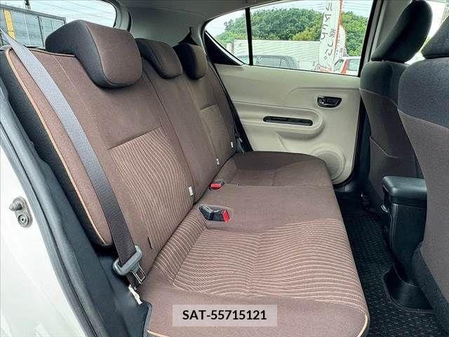 Toyota AQUA 2013-05 314123-19