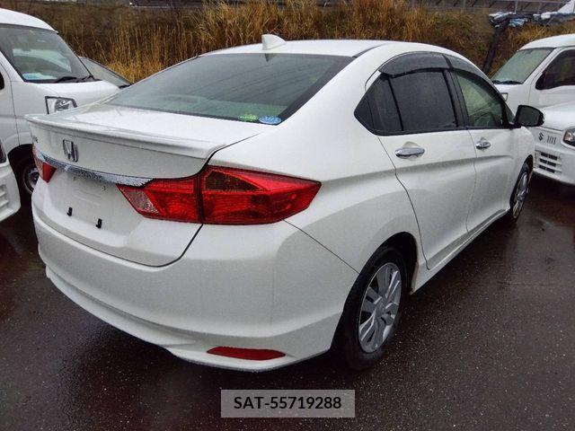 Honda GRACE 2017-02 225298-1