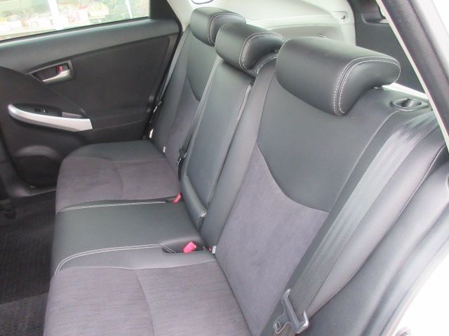 Toyota PRIUS 2014-10 25338-5