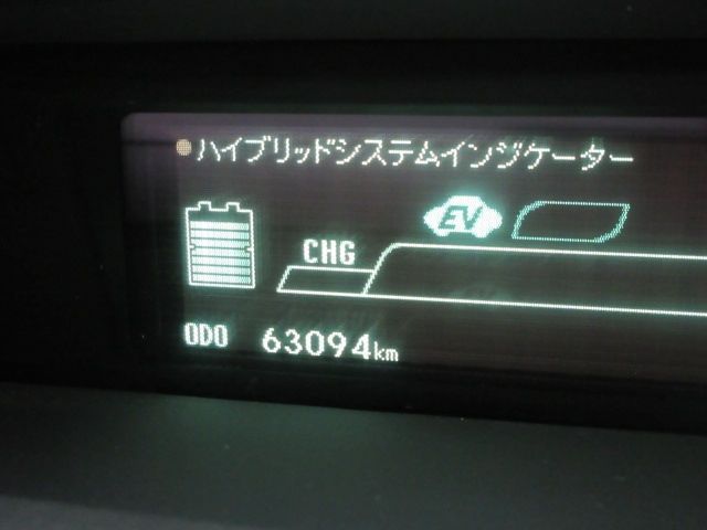 Toyota PRIUS 2014-10 25338-28