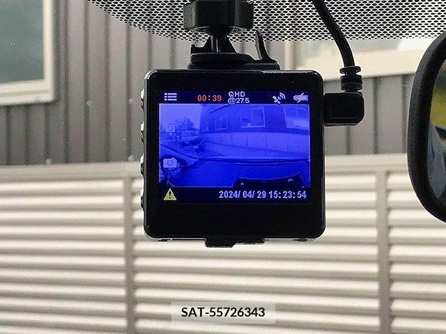 Toyota PRIUS ALPHA 2016-03 283429-15