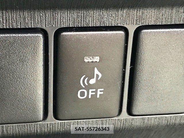 Toyota PRIUS ALPHA 2016-03 283429-16