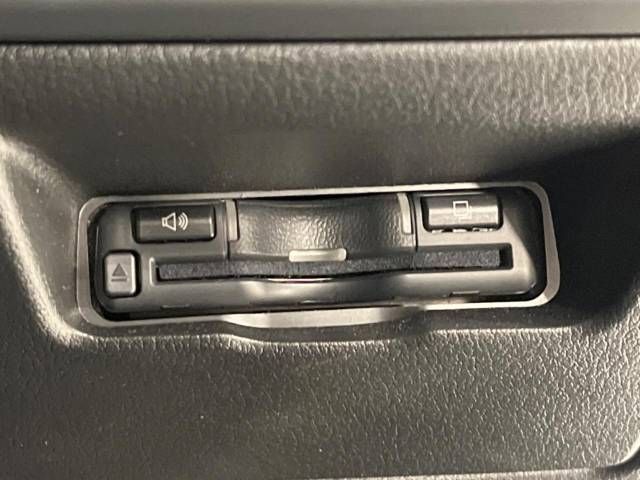 Mazda MAZDA3 2023-02 180450-8
