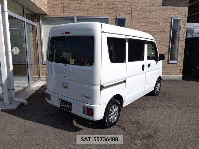Suzuki EVERY 2023-01 359954-1