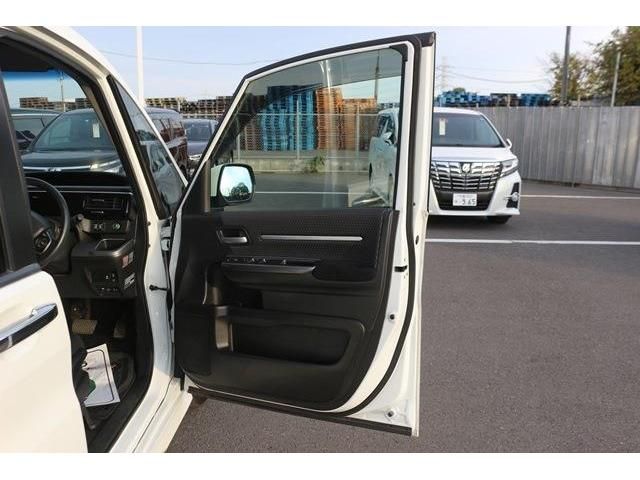 Honda e 2016-10 28797-9