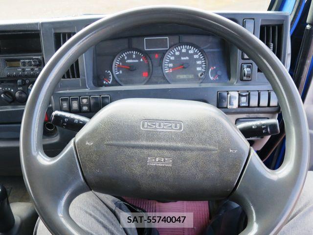 Isuzu ELF TRUCK 2013-07 215146-12