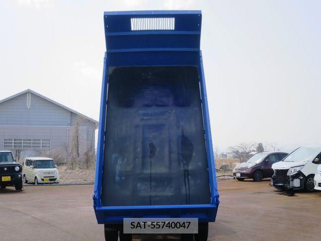 Isuzu ELF TRUCK 2013-07 215146-3