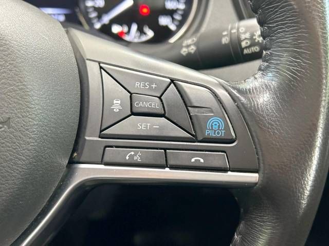 Nissan X-TRAIL 2018-10 26516-4