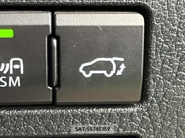 Lexus NX 2018-07 275724-10