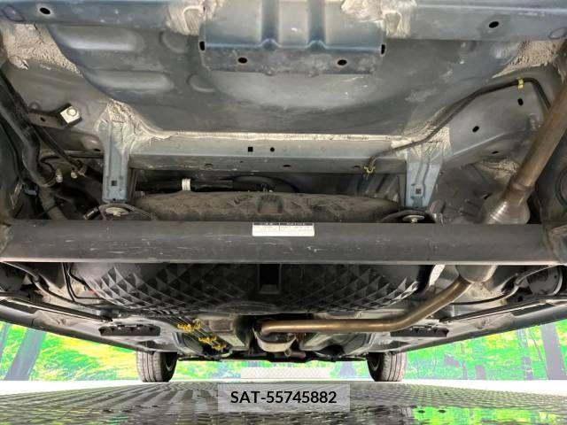Toyota ROOMY 2017-07 367438-19