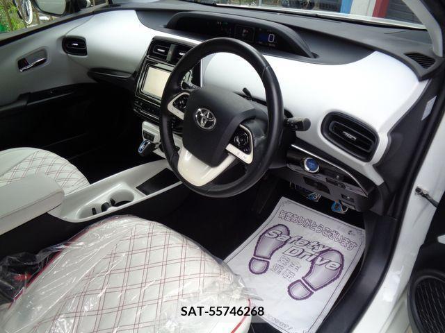 Toyota PRIUS 2016-07 350555-15
