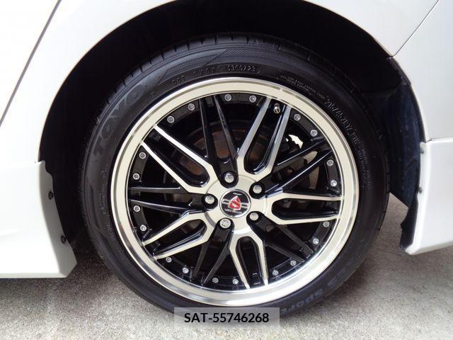 Toyota PRIUS 2016-07 350555-28