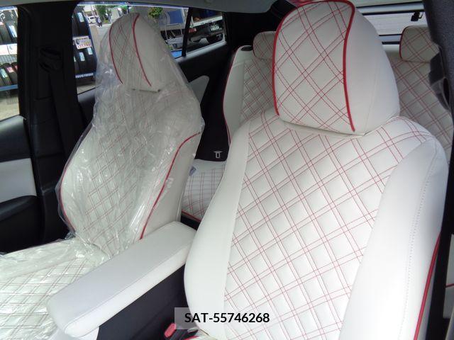 Toyota PRIUS 2016-07 350555-24