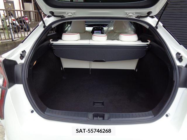 Toyota PRIUS 2016-07 350555-10