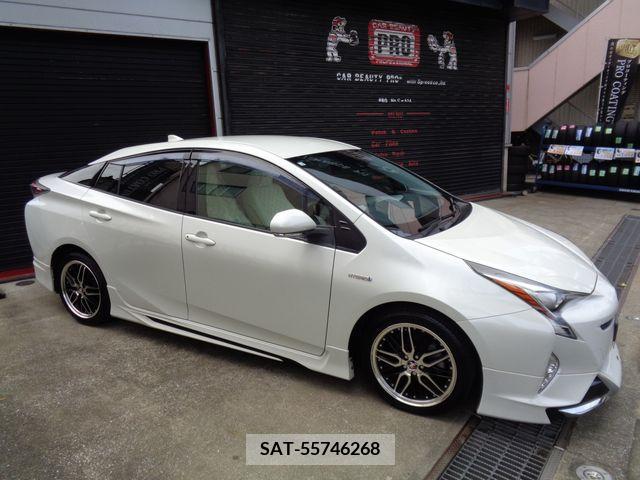 Toyota PRIUS 2016-07 350555-6