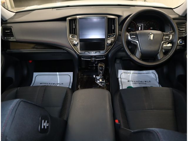 Toyota CROWN SEDAN 2017-10 16882-14