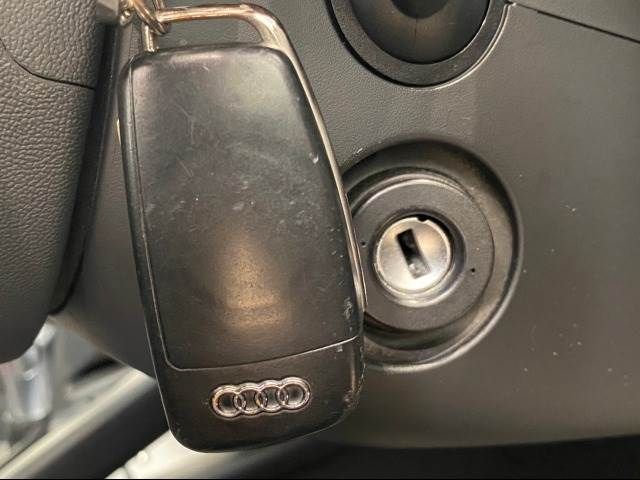 Audi A3 2009-10 28590-10