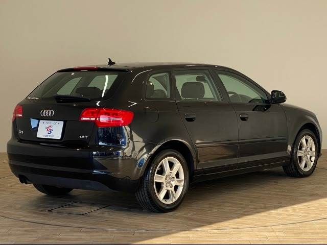 Audi A3 2009-10 28590-16