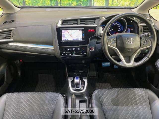 Honda FIT HYBRID 2017-08 360282-1