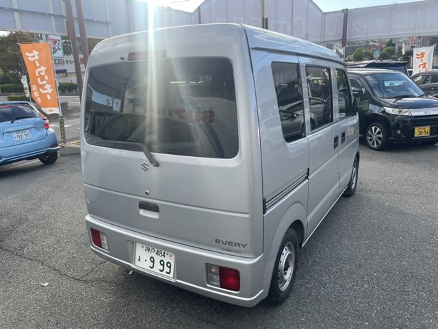 Suzuki EVERY 2007-11 189983-14