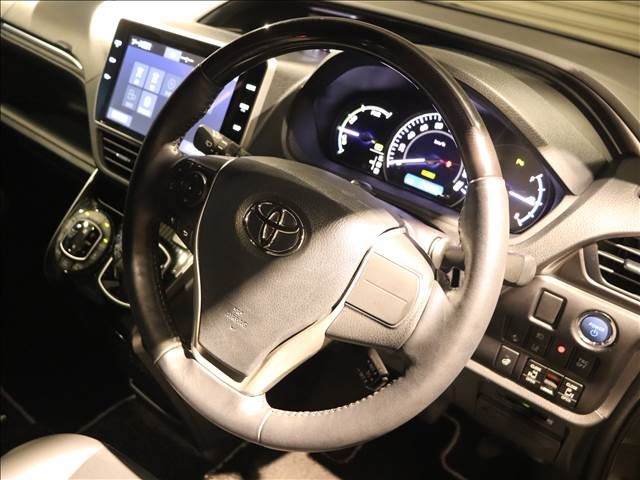 Toyota ESQUIRE 2020-05 21280-7