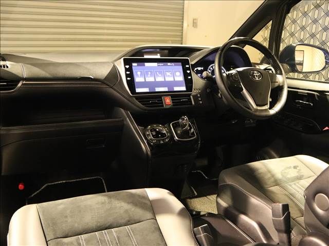 Toyota ESQUIRE 2020-05 21280-2