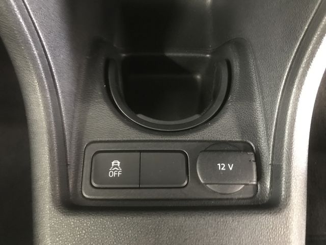 VolksWagen UP! 2013-02 182414-19