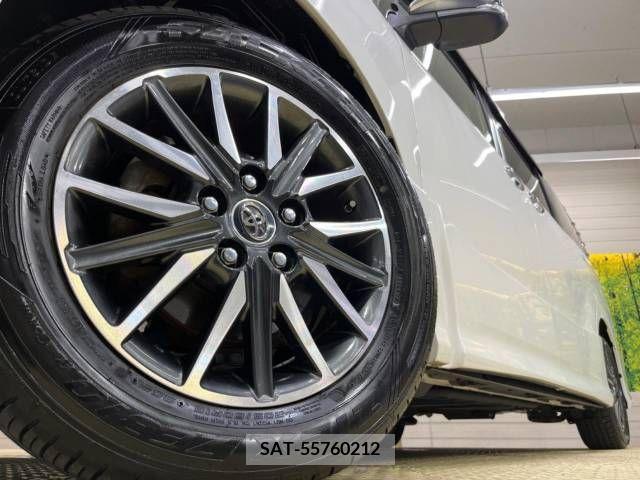 Toyota VOXY 2015-04 224562-14
