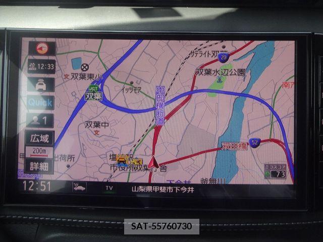 Nissan KICKS 2022-08 233823-14