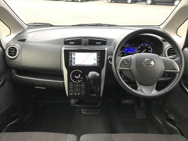 Nissan DAYZ 2018-06 180398-9