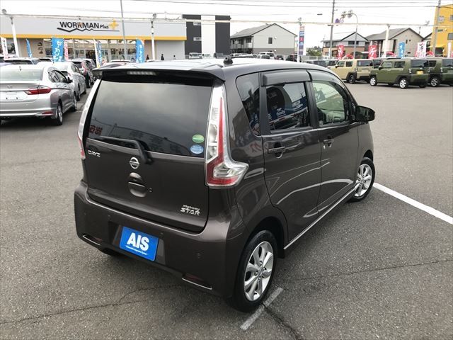 Nissan DAYZ 2018-06 180398-2